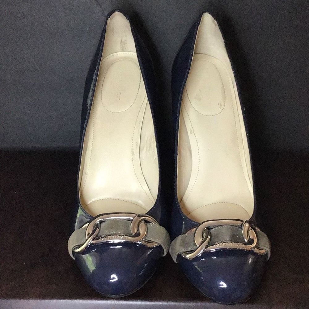 Shoes by Calvin Klein size 9.5 Insole wear shown ￼